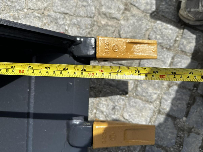 Big Tieflöffel 70cm mit MS08 Symblock Aufnahme - Κουβάς: φωτογραφία 3 Big Tieflöffel 70cm mit MS08 Symblock Aufnahme - Κουβάς: φωτογραφία 3