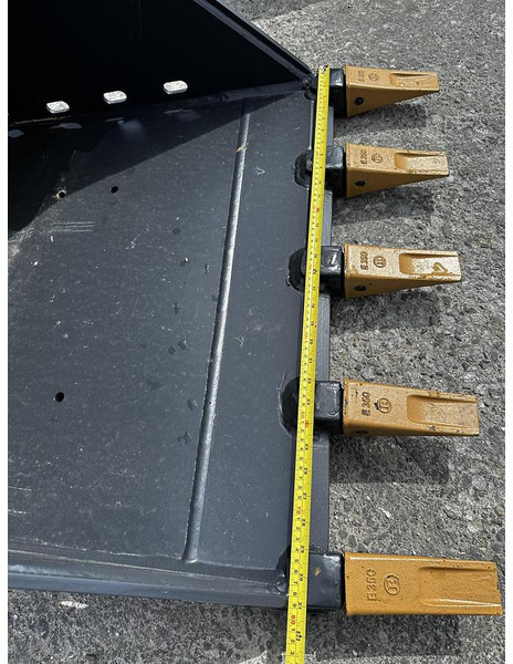 Big Tieflöffel 80cm mit MS03 Symblock Aufnahme - Κουβάς: φωτογραφία 3 Big Tieflöffel 80cm mit MS03 Symblock Aufnahme - Κουβάς: φωτογραφία 3