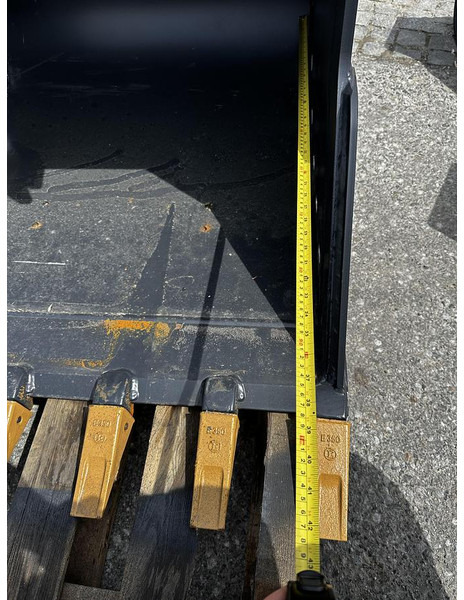 Big Tieflöffel 90cm mit MS08 Symblock Aufnahme - Κουβάς: φωτογραφία 4 Big Tieflöffel 90cm mit MS08 Symblock Aufnahme - Κουβάς: φωτογραφία 4