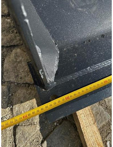 Big Volumenschaufel 200 cm mit JCB 520-50 Aufnahme - Κουβάς: φωτογραφία 3 Big Volumenschaufel 200 cm mit JCB 520-50 Aufnahme - Κουβάς: φωτογραφία 3