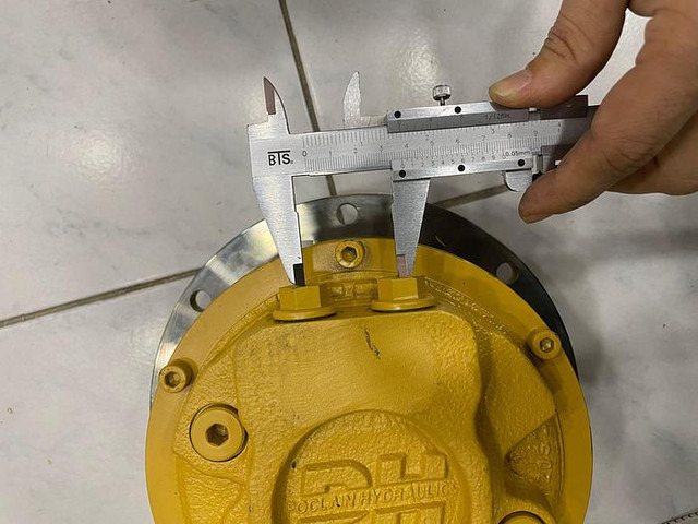 Bomag Fahrmotor (Poclain) 05816293 - Οδοστρωτήρας: φωτογραφία 3 Bomag Fahrmotor (Poclain) 05816293 - Οδοστρωτήρας: φωτογραφία 3