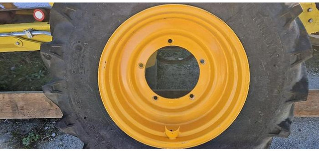JCB Reifen Starmaxx 15.5/80-24 NEU - Ανταλλακτικό: φωτογραφία 4 JCB Reifen Starmaxx 15.5/80-24 NEU - Ανταλλακτικό: φωτογραφία 4