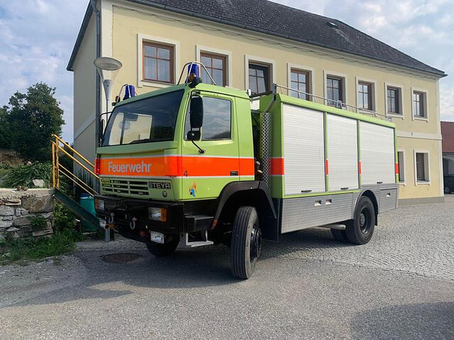 Steyr 15S31 4x4 Feuerwehrfahrzeug - Πυροσβεστικό όχημα: φωτογραφία 1 Steyr 15S31 4x4 Feuerwehrfahrzeug - Πυροσβεστικό όχημα: φωτογραφία 1