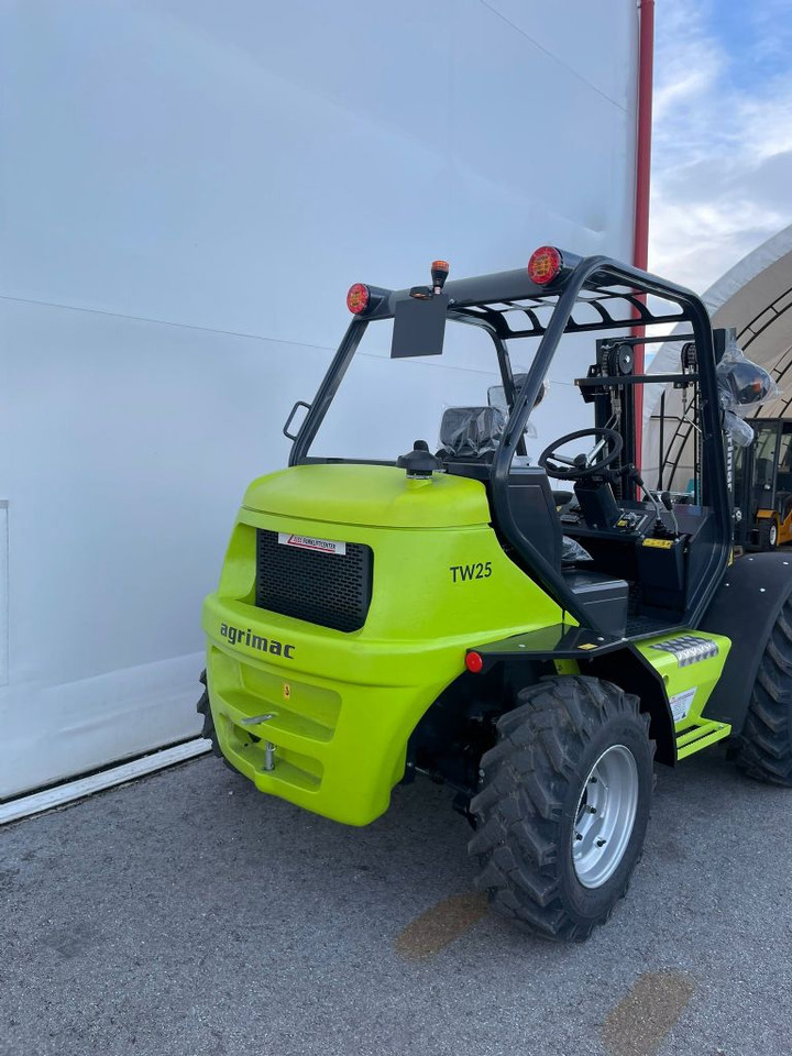 Agrimac TW25 - Φορτηγό ανωμάλου εδάφους: φωτογραφία 4 Agrimac TW25 - Φορτηγό ανωμάλου εδάφους: φωτογραφία 4