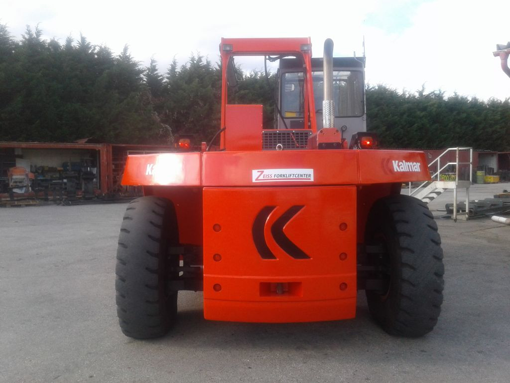 Kalmar DCE330-12 - Πετρελαιοκίνητο περονοφόρο: φωτογραφία 3 Kalmar DCE330-12 - Πετρελαιοκίνητο περονοφόρο: φωτογραφία 3