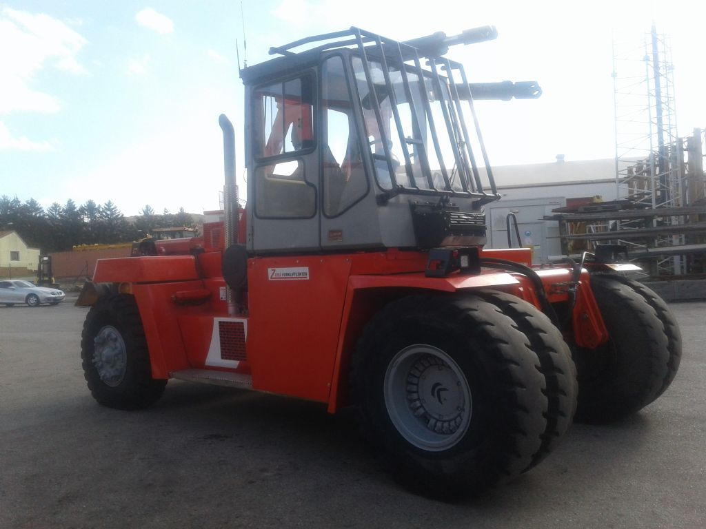 Kalmar DCE330-12 - Πετρελαιοκίνητο περονοφόρο: φωτογραφία 5 Kalmar DCE330-12 - Πετρελαιοκίνητο περονοφόρο: φωτογραφία 5