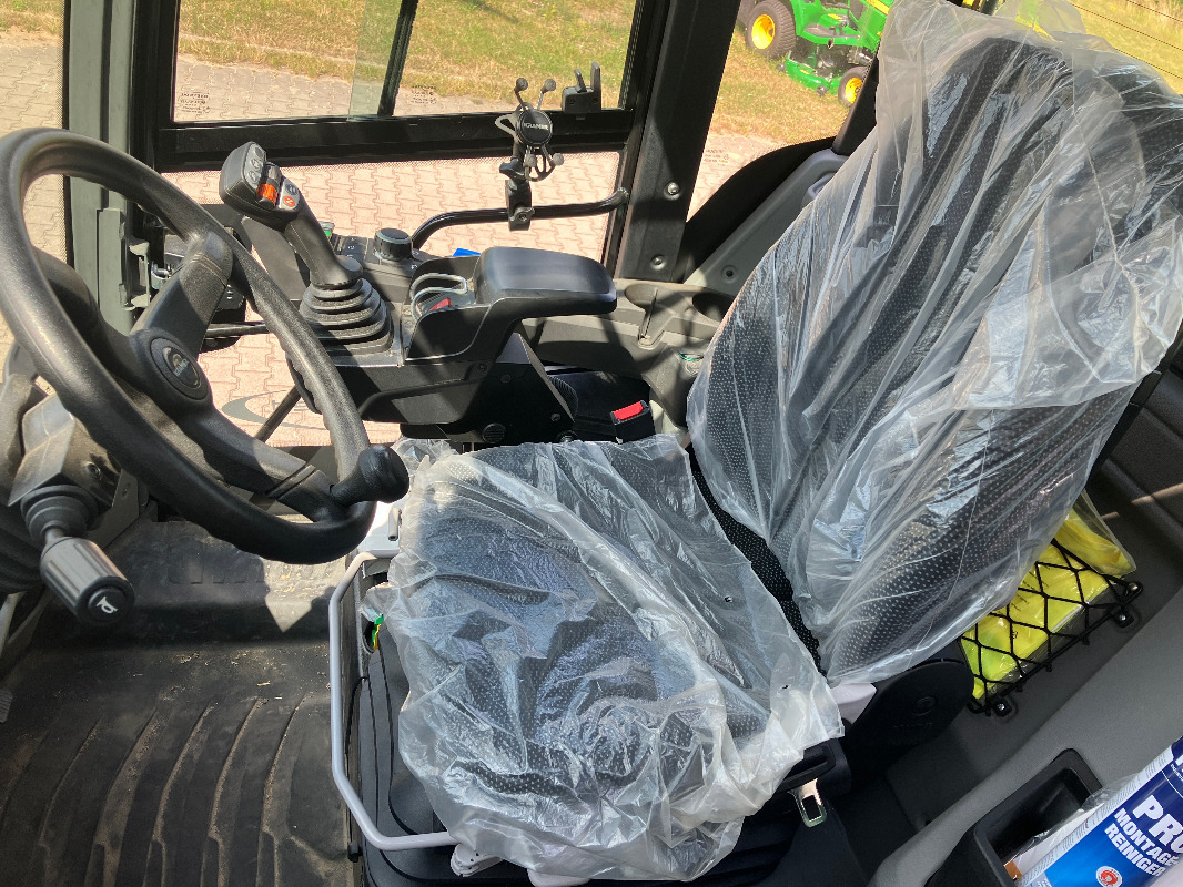 Kramer KL 55.8T - Ελαστιχοφόρος φορτωτής: φωτογραφία 4 Kramer KL 55.8T - Ελαστιχοφόρος φορτωτής: φωτογραφία 4