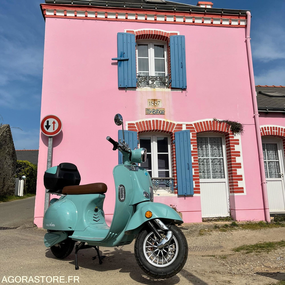 1 Scooter e-retro 50cc - Easy Watts - Μοτοσικλέτα: φωτογραφία 1 1 Scooter e-retro 50cc - Easy Watts - Μοτοσικλέτα: φωτογραφία 1