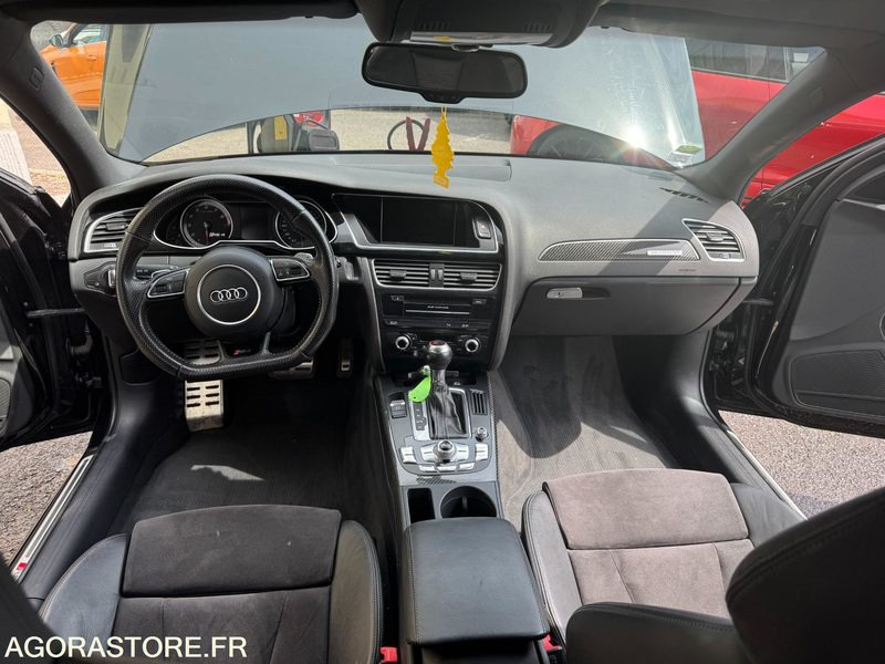 AUDI A4 RS4 - 2013 - 155 000KM - Αυτοκίνητο: φωτογραφία 5 AUDI A4 RS4 - 2013 - 155 000KM - Αυτοκίνητο: φωτογραφία 5