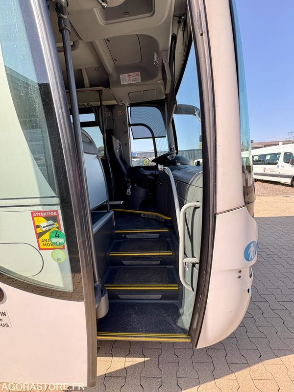 AUTOCAR - MAN Lions Regio - 318.000km - EURO6 - Parc 114 - 2015 - Σχολικό λεωφορείο: φωτογραφία 5 AUTOCAR - MAN Lions Regio - 318.000km - EURO6 - Parc 114 - 2015 - Σχολικό λεωφορείο: φωτογραφία 5