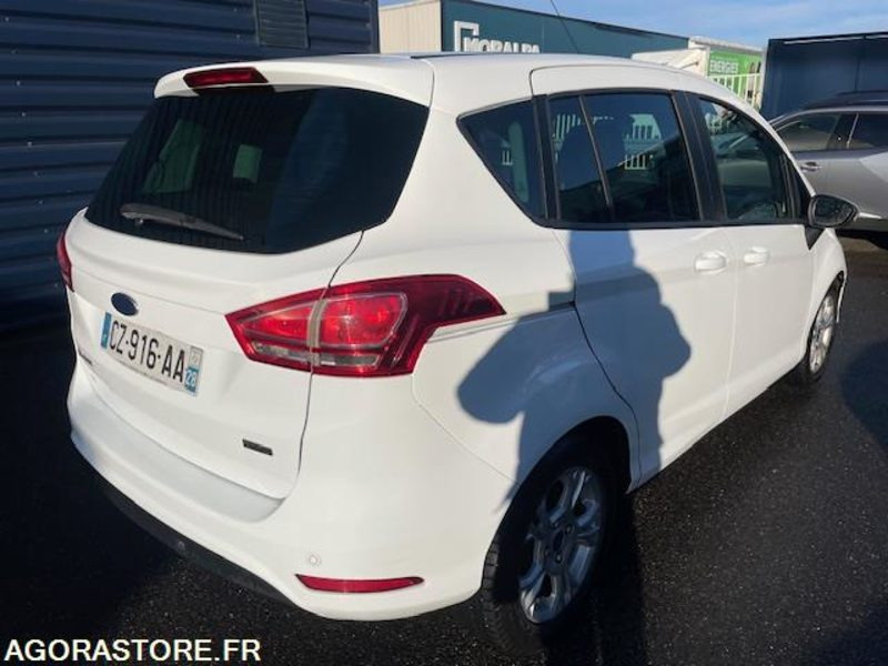 B-MAX TREND 1.0 ECOBOOST 100cv 125850 KM - Αυτοκίνητο: φωτογραφία 3 B-MAX TREND 1.0 ECOBOOST 100cv 125850 KM - Αυτοκίνητο: φωτογραφία 3