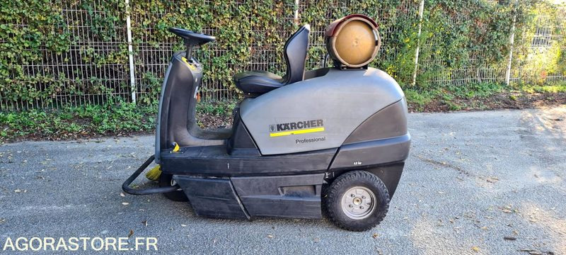 BALAYEUSE KARCHER - 2012 - 182 heures - Σάρωθρο δρόμων: φωτογραφία 3 BALAYEUSE KARCHER - 2012 - 182 heures - Σάρωθρο δρόμων: φωτογραφία 3