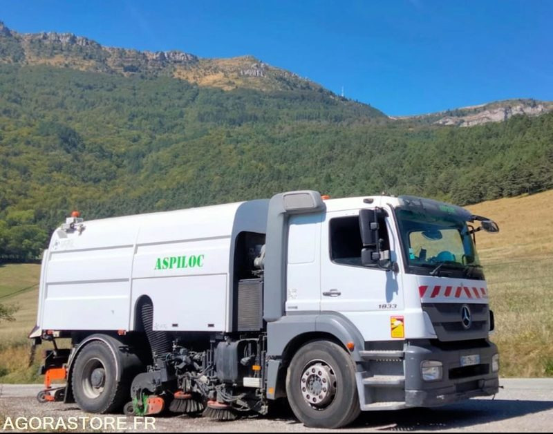 BALAYEUSE LAVEUSE THP MERCEDES BH9 ANNEE 2012 - 246000KMS - Σάρωθρο δρόμων: φωτογραφία 1 BALAYEUSE LAVEUSE THP MERCEDES BH9 ANNEE 2012 - 246000KMS - Σάρωθρο δρόμων: φωτογραφία 1