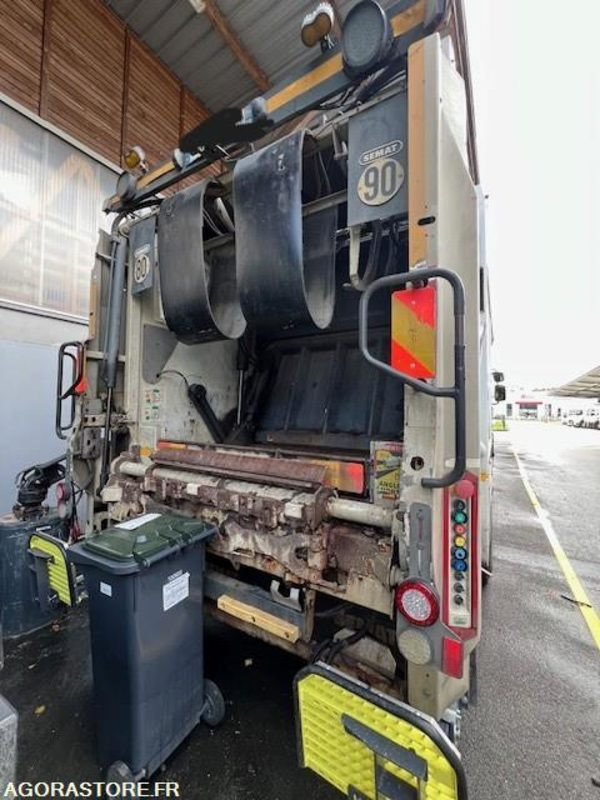 BENNE A ORDURES MENAGERES RENAULT - Απορριμματοφόρο: φωτογραφία 3 BENNE A ORDURES MENAGERES RENAULT - Απορριμματοφόρο: φωτογραφία 3