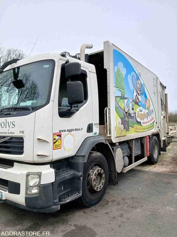 BOM VOLVO 19T - Απορριμματοφόρο: φωτογραφία 2 BOM VOLVO 19T - Απορριμματοφόρο: φωτογραφία 2