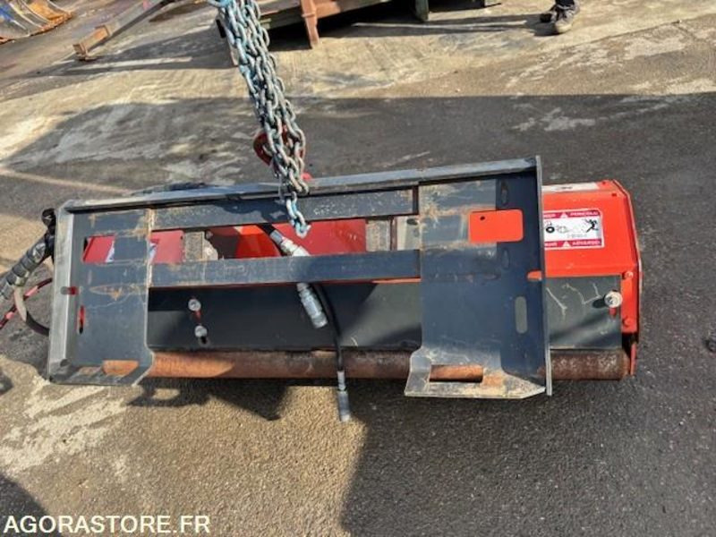 BROYEUR A FLEAU MURATORI MT2015155 2015 155CM POUR SKID - Μηχανήματα κήπου: φωτογραφία 2 BROYEUR A FLEAU MURATORI MT2015155 2015 155CM POUR SKID - Μηχανήματα κήπου: φωτογραφία 2