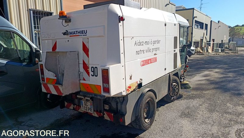 Balayeuse - Mathieu Ravo 560 - 2008 - 894640km - Σάρωθρο δρόμων: φωτογραφία 2 Balayeuse - Mathieu Ravo 560 - 2008 - 894640km - Σάρωθρο δρόμων: φωτογραφία 2