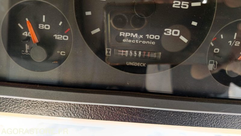 Balayeuse - Mathieu Ravo 560 - 2008 - 894640km - Σάρωθρο δρόμων: φωτογραφία 3 Balayeuse - Mathieu Ravo 560 - 2008 - 894640km - Σάρωθρο δρόμων: φωτογραφία 3