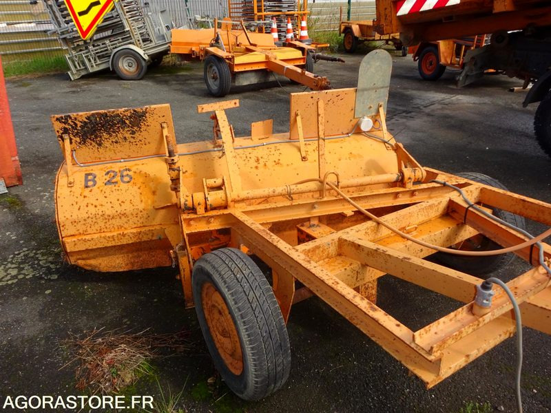 Balayeuse - Σάρωθρο δρόμων: φωτογραφία 2 Balayeuse - Σάρωθρο δρόμων: φωτογραφία 2