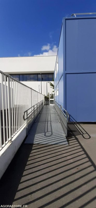 Bâtiment modulaire Atemco - 152 m2 - 2022 - Σπίτι εμπορευματοκιβωτία: φωτογραφία 2 Bâtiment modulaire Atemco - 152 m2 - 2022 - Σπίτι εμπορευματοκιβωτία: φωτογραφία 2