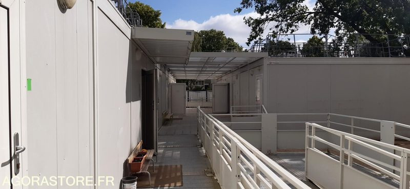 Bâtiment modulaire Cougnaud gris - 148 m2 - 2022 - Σπίτι εμπορευματοκιβωτία: φωτογραφία 2 Bâtiment modulaire Cougnaud gris - 148 m2 - 2022 - Σπίτι εμπορευματοκιβωτία: φωτογραφία 2