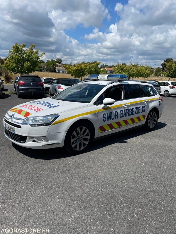 C5 CITROEN BREAK VLM EX SMUR 2016 154895kms - Station wagon: φωτογραφία 4 C5 CITROEN BREAK VLM EX SMUR 2016 154895kms - Station wagon: φωτογραφία 4