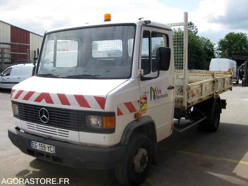 CAMION BENNE - Φορτηγό ανατρεπόμενο: φωτογραφία 1 CAMION BENNE - Φορτηγό ανατρεπόμενο: φωτογραφία 1