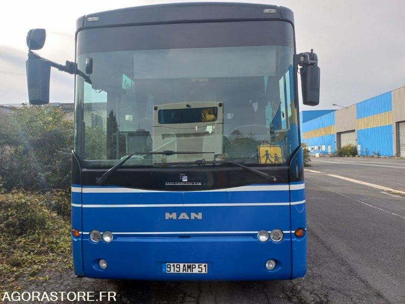 CAR MAN SYTER 919-AMP-51 - Σχολικό λεωφορείο: φωτογραφία 1 CAR MAN SYTER 919-AMP-51 - Σχολικό λεωφορείο: φωτογραφία 1