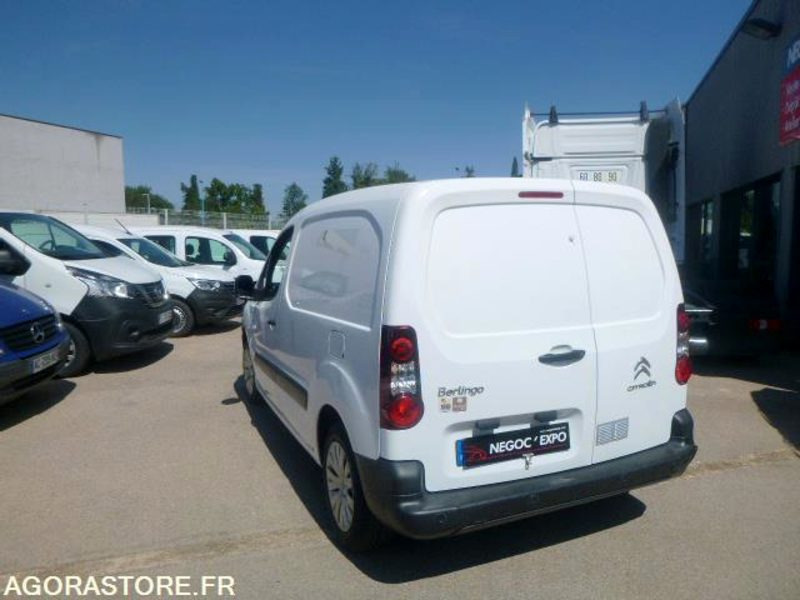 CITROEN BERLINGO UTILITAIRE BOITE AUTO - 2018 - 166 500KM - Μικρό βαν: φωτογραφία 4 CITROEN BERLINGO UTILITAIRE BOITE AUTO - 2018 - 166 500KM - Μικρό βαν: φωτογραφία 4