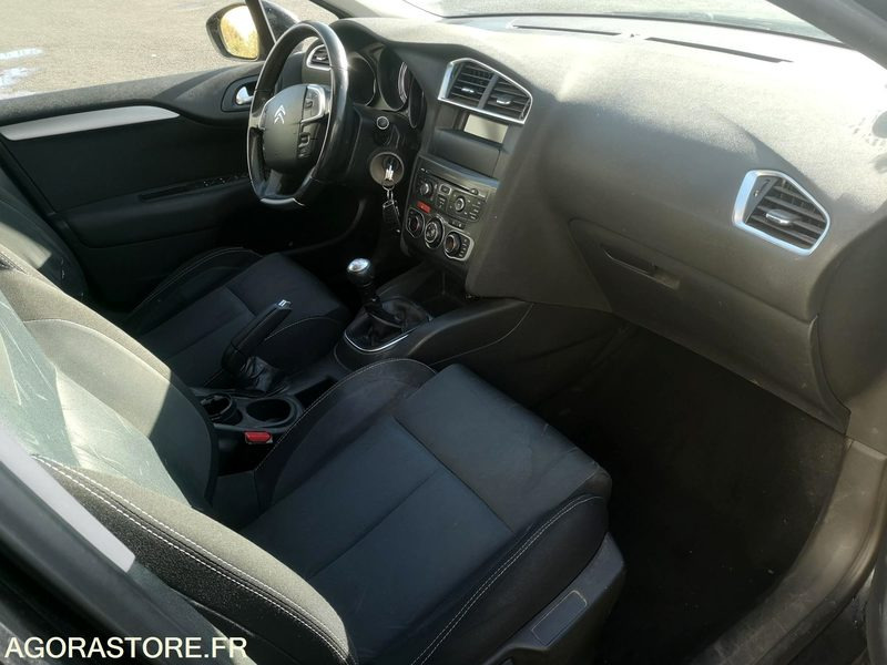CITROEN - C4 - 2011 / 300000 KM - Αυτοκίνητο: φωτογραφία 3 CITROEN - C4 - 2011 / 300000 KM - Αυτοκίνητο: φωτογραφία 3