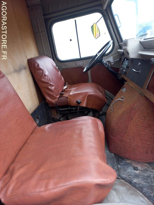 CITROEN HY AMENAGÉ CAMPING CAR - Βαν: φωτογραφία 4 CITROEN HY AMENAGÉ CAMPING CAR - Βαν: φωτογραφία 4