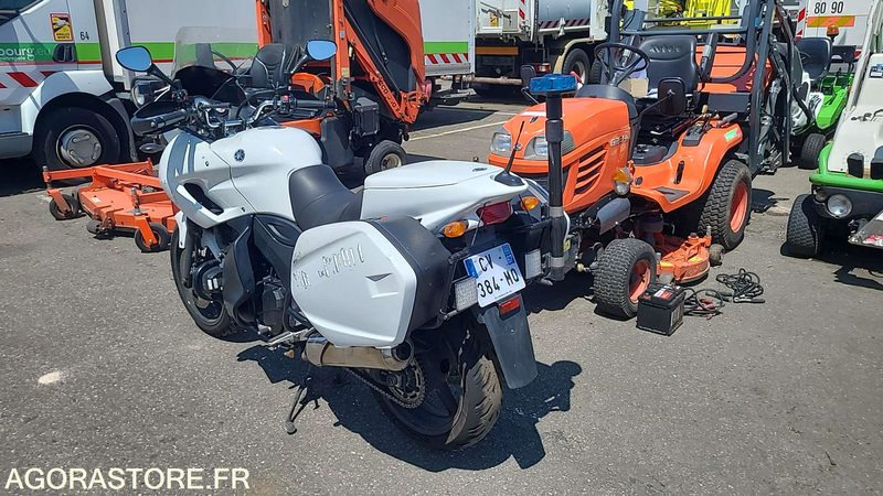 CV 384 MQ - YAMAHA TDM900 - 2013 - 69532KM - Μοτοσικλέτα: φωτογραφία 3 CV 384 MQ - YAMAHA TDM900 - 2013 - 69532KM - Μοτοσικλέτα: φωτογραφία 3