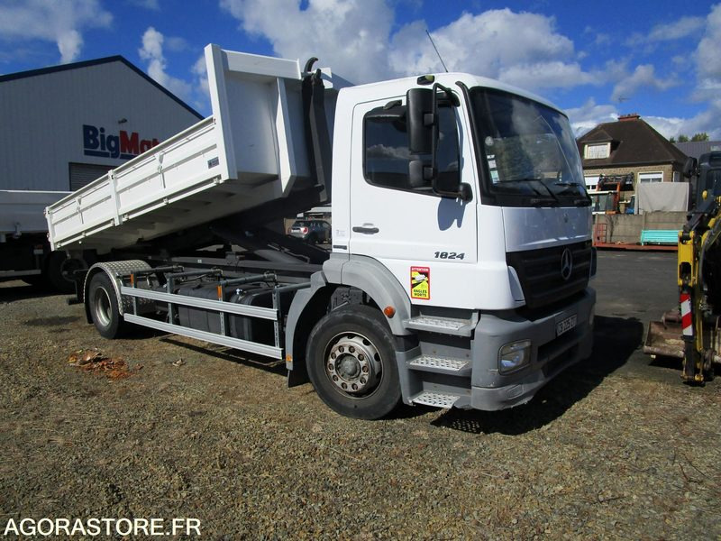 Camion benne Ampliroll Mercedes Axor - 2007 - 206 900 km - TRES BON ETAT - Φορτηγό φόρτωσης γάντζου: φωτογραφία 1 Camion benne Ampliroll Mercedes Axor - 2007 - 206 900 km - TRES BON ETAT - Φορτηγό φόρτωσης γάντζου: φωτογραφία 1