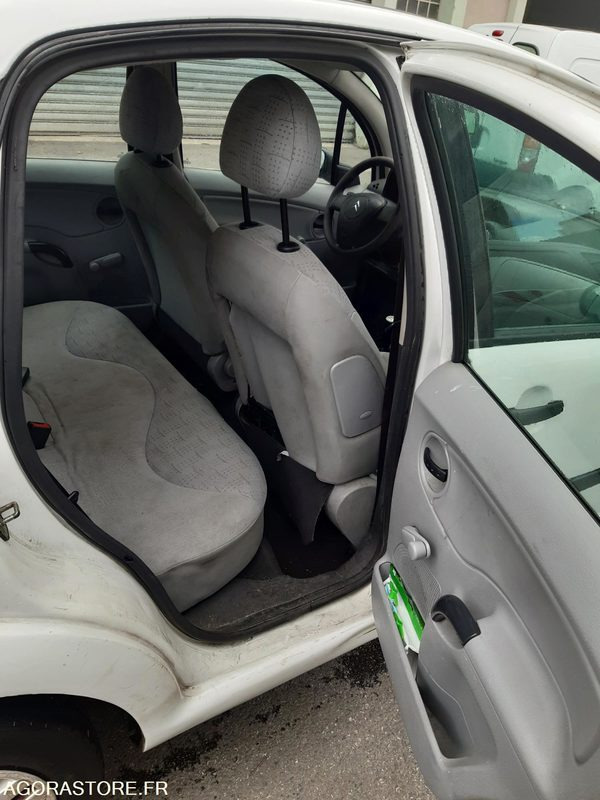 Citroen C3 - Αυτοκίνητο: φωτογραφία 5 Citroen C3 - Αυτοκίνητο: φωτογραφία 5