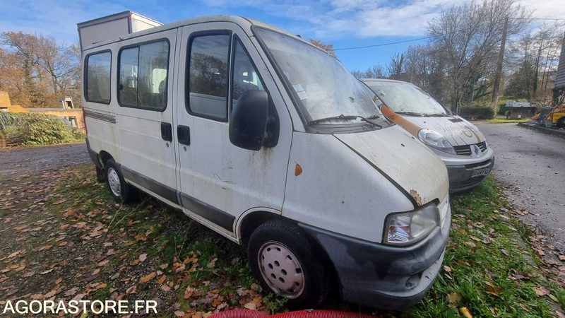Citroen Jumper non roulant 2004 KM inconnu - Μικρό λεωφορείο, Επιβατικό βαν: φωτογραφία 2 Citroen Jumper non roulant 2004 KM inconnu - Μικρό λεωφορείο, Επιβατικό βαν: φωτογραφία 2