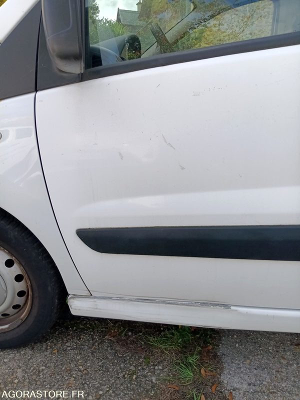 Citroën Jumpy 9 places - 86 287 kms - 2009 - Μικρό βαν: φωτογραφία 5 Citroën Jumpy 9 places - 86 287 kms - 2009 - Μικρό βαν: φωτογραφία 5