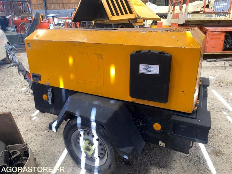 Compresseur de chantier DOOSAN 7/31 - INGERSOLL RAND - Αεροσυμπιεστής: φωτογραφία 4 Compresseur de chantier DOOSAN 7/31 - INGERSOLL RAND - Αεροσυμπιεστής: φωτογραφία 4