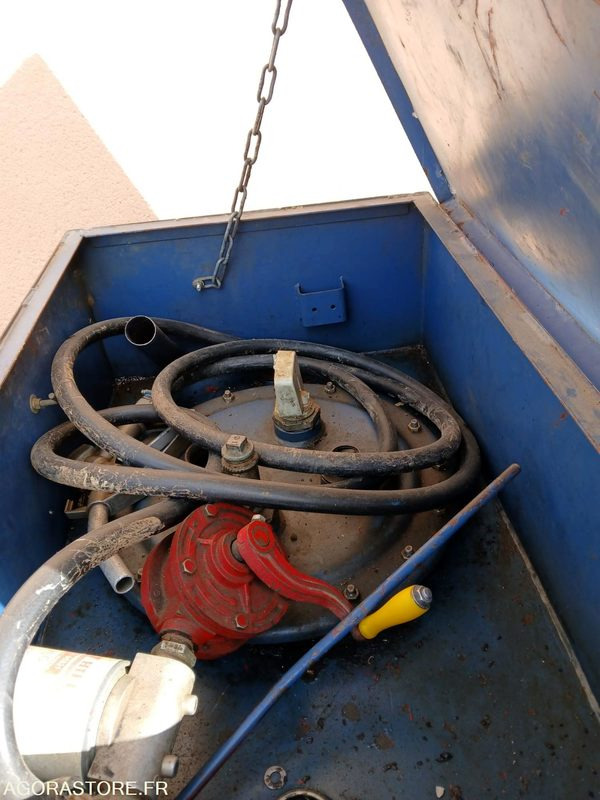 Cuve gazole métallique avec distributeur Bollaert - Εξοπλισμού κατασκευών: φωτογραφία 4 Cuve gazole métallique avec distributeur Bollaert - Εξοπλισμού κατασκευών: φωτογραφία 4