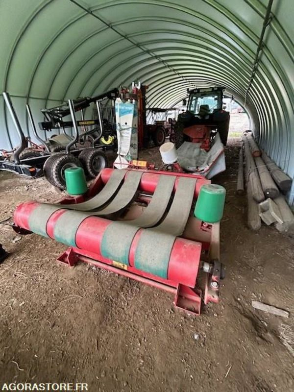 ENRUBANNEUSE PORTEE KVENERLAND 7710C - 2013 - Γεωργικά μηχανήματα: φωτογραφία 4 ENRUBANNEUSE PORTEE KVENERLAND 7710C - 2013 - Γεωργικά μηχανήματα: φωτογραφία 4