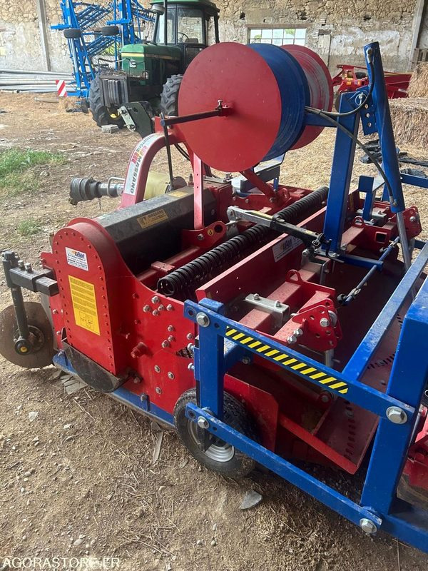 Enfouisseuse/butteuse massano type rotostone RSC185 GCB DID - Γεωργικά μηχανήματα: φωτογραφία 2 Enfouisseuse/butteuse massano type rotostone RSC185 GCB DID - Γεωργικά μηχανήματα: φωτογραφία 2