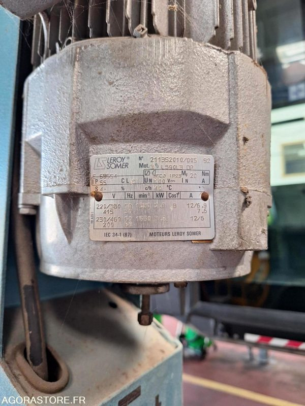 Ensemble de 4 colonnes de levage pour poids-lourds - Φορτηγό: φωτογραφία 3 Ensemble de 4 colonnes de levage pour poids-lourds - Φορτηγό: φωτογραφία 3