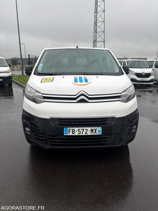 FB-572-MX - Roulant - CITROEN JUMPY SPACE TOURER - VP - 218 682 Kms - Μικρό λεωφορείο, Επιβατικό βαν: φωτογραφία 4 FB-572-MX - Roulant - CITROEN JUMPY SPACE TOURER - VP - 218 682 Kms - Μικρό λεωφορείο, Επιβατικό βαν: φωτογραφία 4