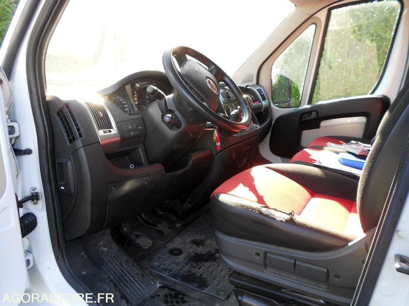 FOURGON FIAT DUCATO - Βαν: φωτογραφία 4 FOURGON FIAT DUCATO - Βαν: φωτογραφία 4