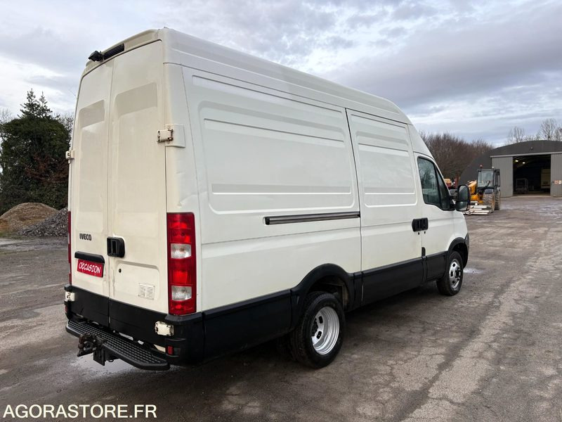 FOURGON IVECO DAILY 180 CV - 2011 - 195 600 KMS - Βαν: φωτογραφία 5 FOURGON IVECO DAILY 180 CV - 2011 - 195 600 KMS - Βαν: φωτογραφία 5