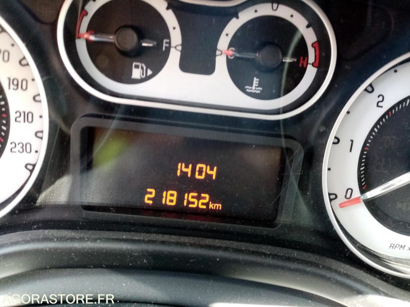 Fiat 500 L GNV POPSTAR MINISPACE DE 2016 - Αυτοκίνητο: φωτογραφία 4 Fiat 500 L GNV POPSTAR MINISPACE DE 2016 - Αυτοκίνητο: φωτογραφία 4