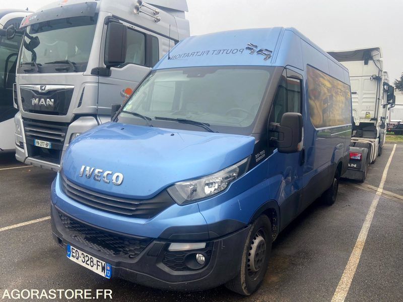 Fourgon Iveco Daily - 2017 - 80000 Kms - Βαν: φωτογραφία 2 Fourgon Iveco Daily - 2017 - 80000 Kms - Βαν: φωτογραφία 2