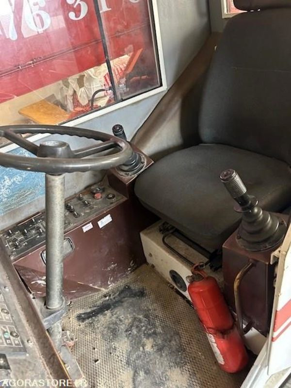 GRUE MOBILE PPM 280 ATT - 1991 - 8960 HEURES - Τηλεσκοπικός γερανός: φωτογραφία 1 GRUE MOBILE PPM 280 ATT - 1991 - 8960 HEURES - Τηλεσκοπικός γερανός: φωτογραφία 1