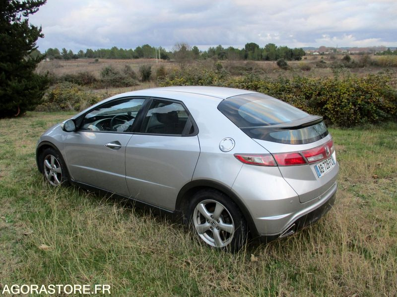 Honda Civic VIII 1.4i VTEC 100Cv Virtuose - Αυτοκίνητο: φωτογραφία 3 Honda Civic VIII 1.4i VTEC 100Cv Virtuose - Αυτοκίνητο: φωτογραφία 3