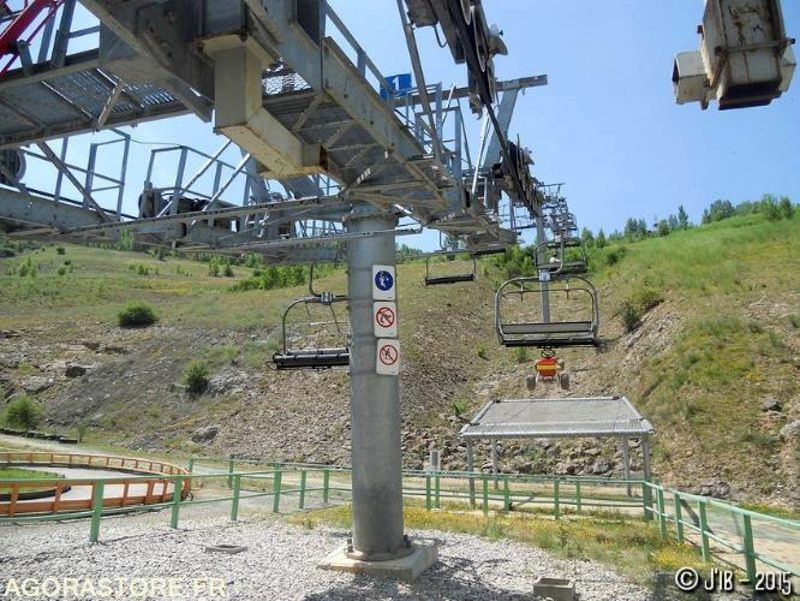 Installation "télésiège" - 2002 - Pomagalski - Εργαλείο/ Εξοπλισμός: φωτογραφία 2 Installation "télésiège" - 2002 - Pomagalski - Εργαλείο/ Εξοπλισμός: φωτογραφία 2