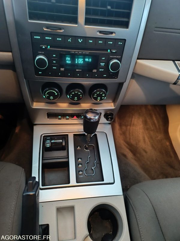 Jeep Cherokee IV 2.8 CRD Jamboree - 2009 - 193 000 KM - Αυτοκίνητο: φωτογραφία 4 Jeep Cherokee IV 2.8 CRD Jamboree - 2009 - 193 000 KM - Αυτοκίνητο: φωτογραφία 4